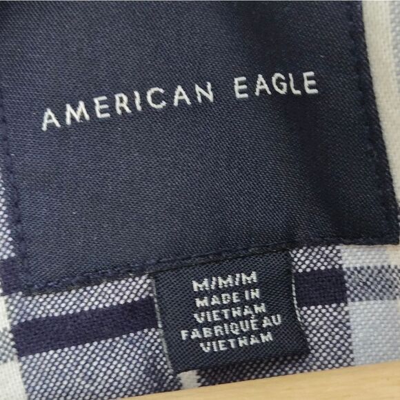 American Eagle casual button down - Picture 4 of 4